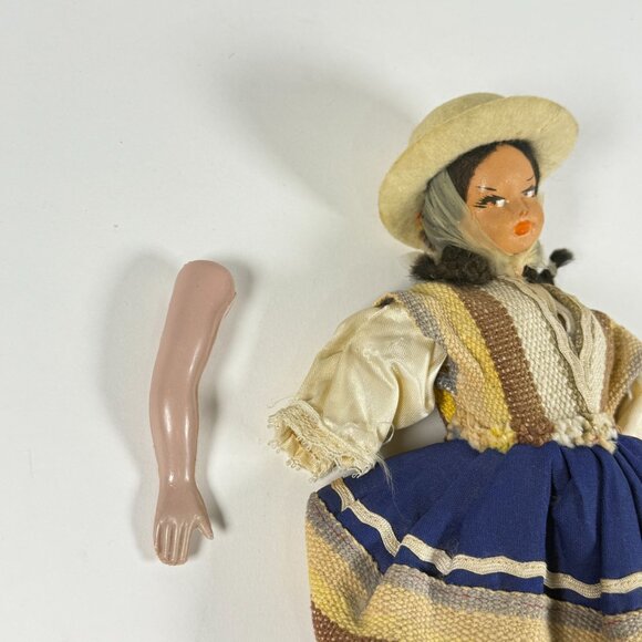 Vintage 1950s Argentine Folk Costume Doll Handmade Traditional Doll Collectible - Picture 2 of 9